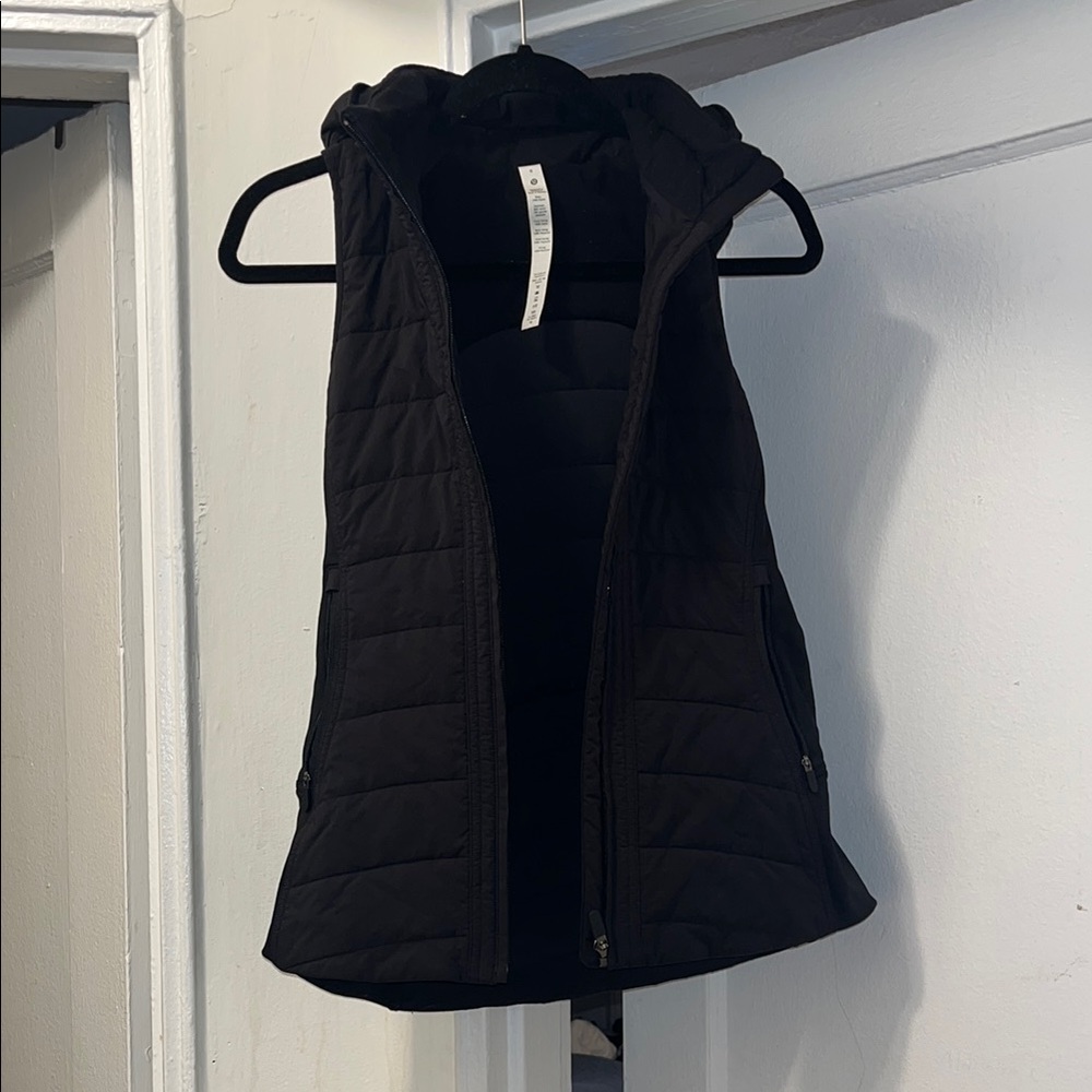 Lululemon Hooded Vest size 6